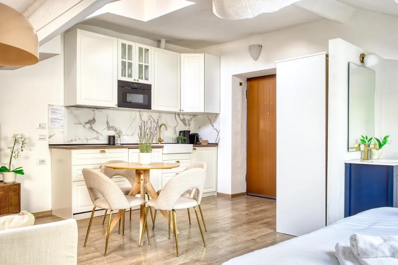 Apartment Trendy Loft Escape Corso Como Milan